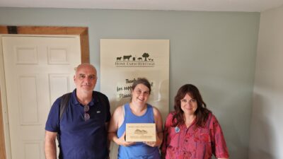 Home Farm Heritage are presented with their Geopartner Sign